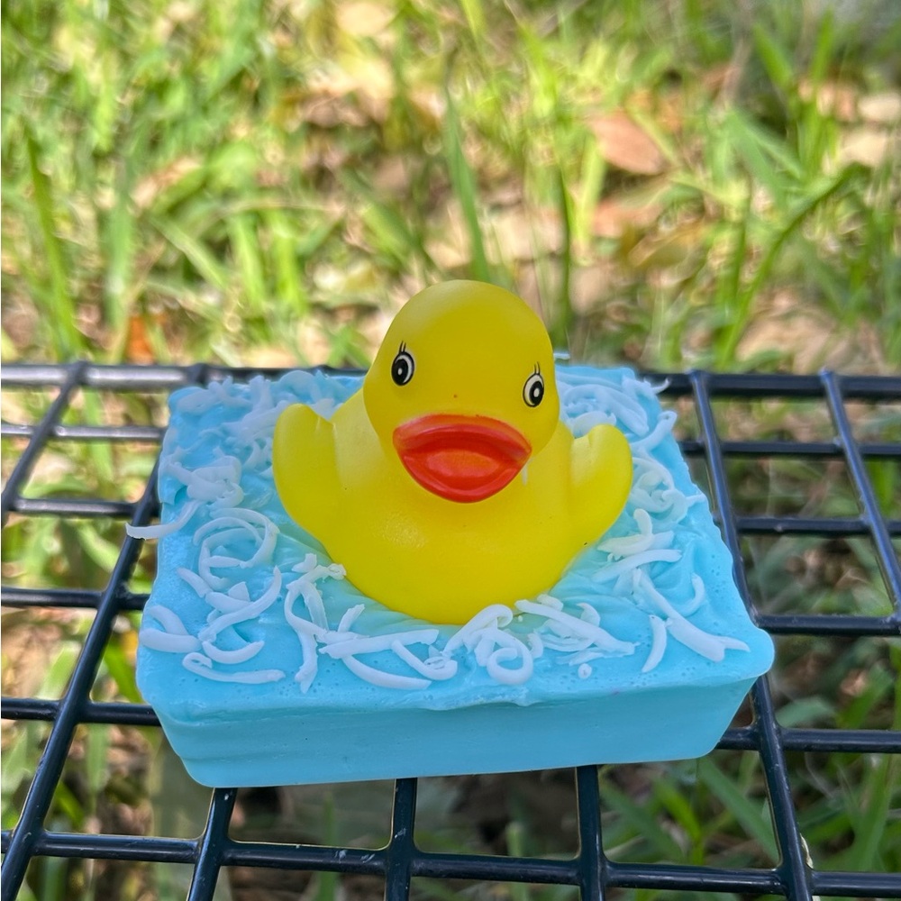 Duck on the Pond Lavender Handmade Goat’s Milk Soap - Picture 1 of 6